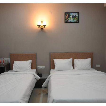 Hotel Ganga Kaveri Βαρανάσι Εξωτερικό φωτογραφία