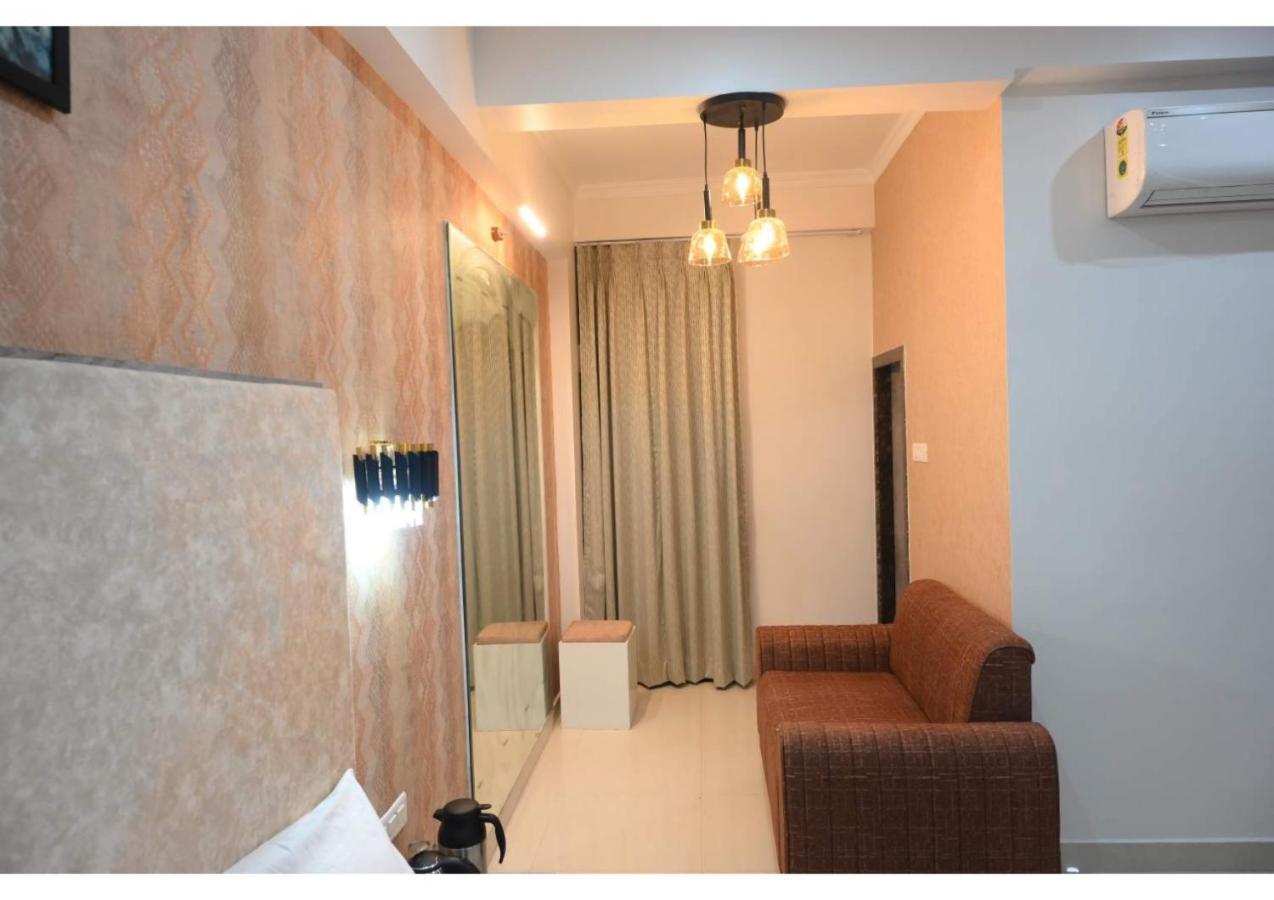 Hotel Ganga Kaveri Βαρανάσι Εξωτερικό φωτογραφία