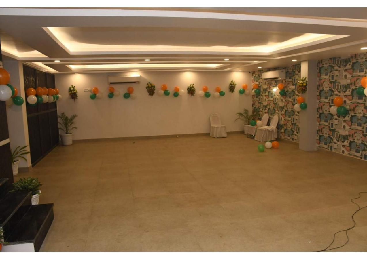 Hotel Ganga Kaveri Βαρανάσι Εξωτερικό φωτογραφία